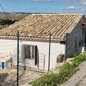 Town House for Sale in Ragusa